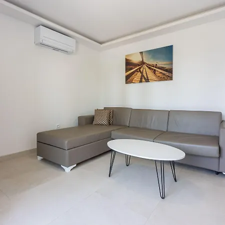 500 Meter Zum Sandstrand Mit Pool * ツリクヴェニツァ