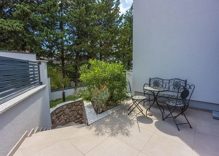 500 Meter Zum Sandstrand Mit Pool * Crikvenica